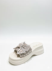WOMEN Chunky - Soled Slide Sandals EVR